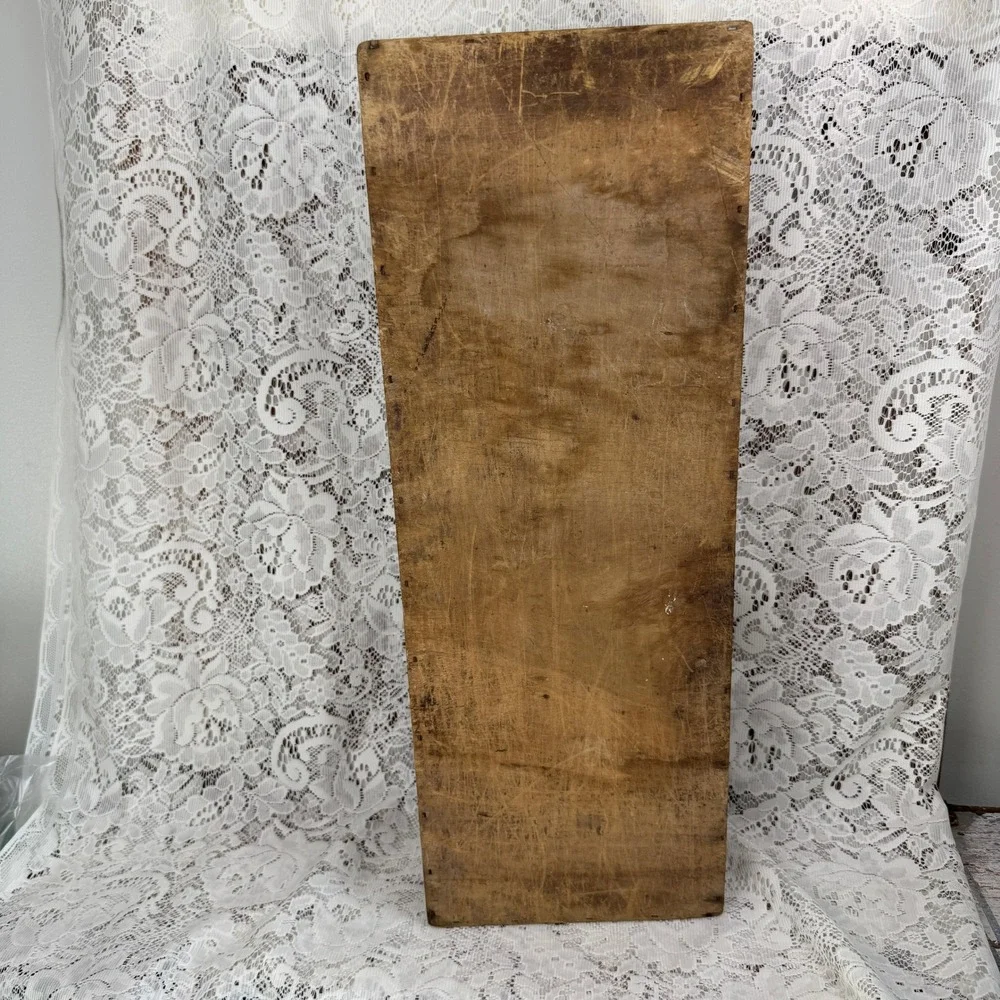 N/A vintage primitive